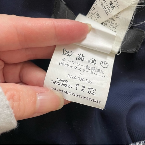 MaxMara Weekend Tweed Skirt Navy Blue Stripes Fringe Waist Size 8 US Office - Picture 9 of 9